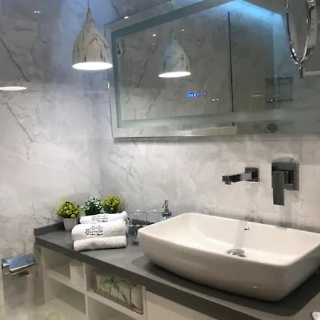 Апартаменты Riverside Благоэвгард