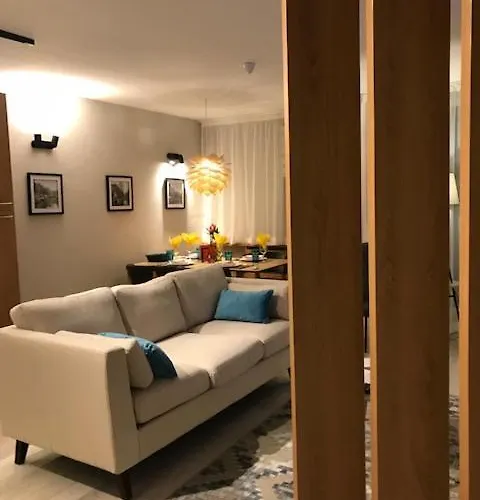 Riverside * Yukarı Cuma